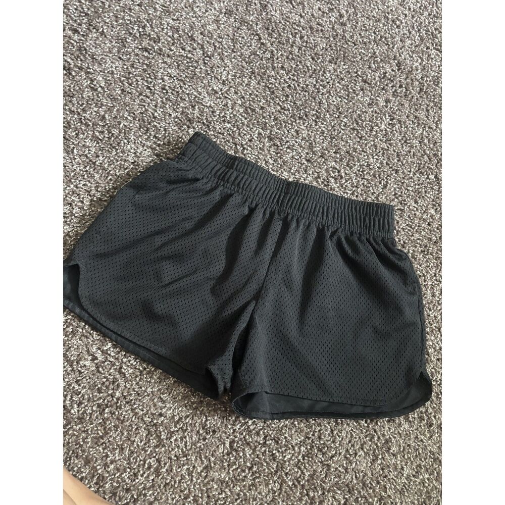 Girls No Brand Black Mesh Athletic Shorts Size Large 12/14